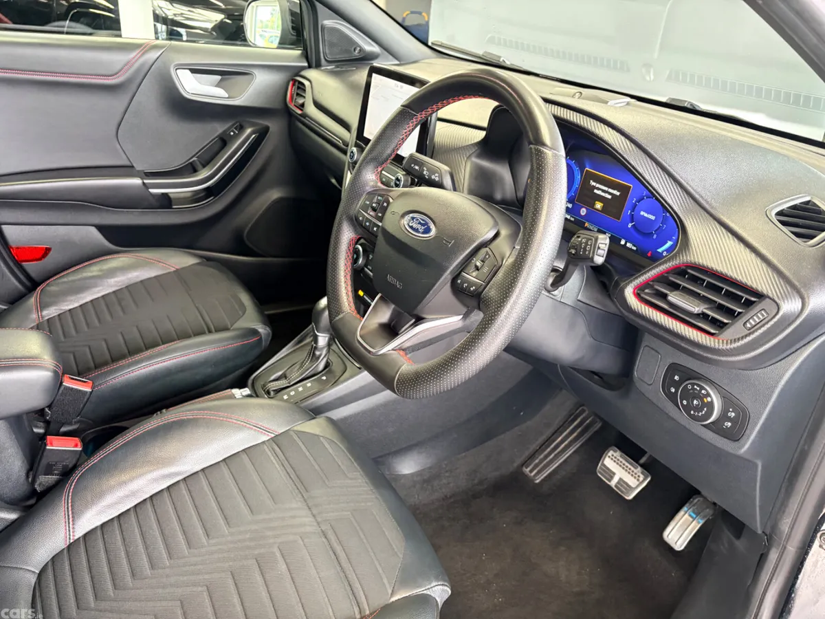 Ford Puma MPV, Petrol, 2021, Black