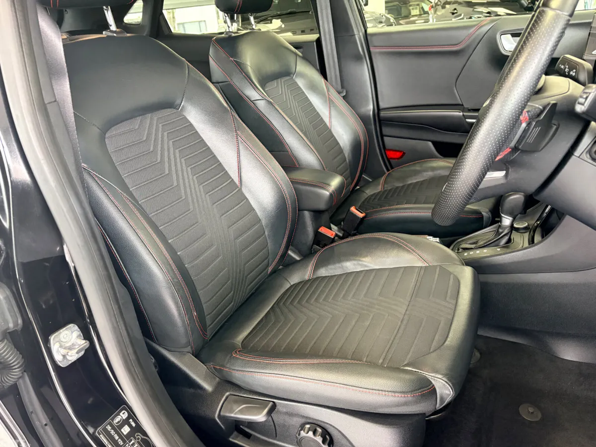 Ford Puma MPV, Petrol, 2021, Black