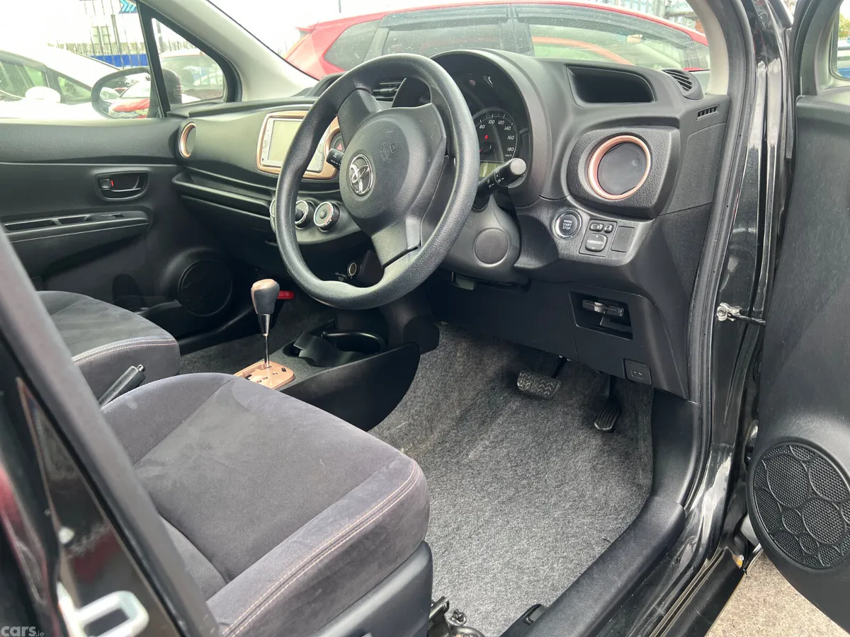 Toyota Vitz Hatchback, Petrol, 2014, Black