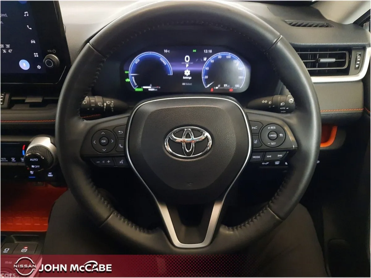 Toyota RAV4 SUV, Petrol Hybrid, 2023, Grey