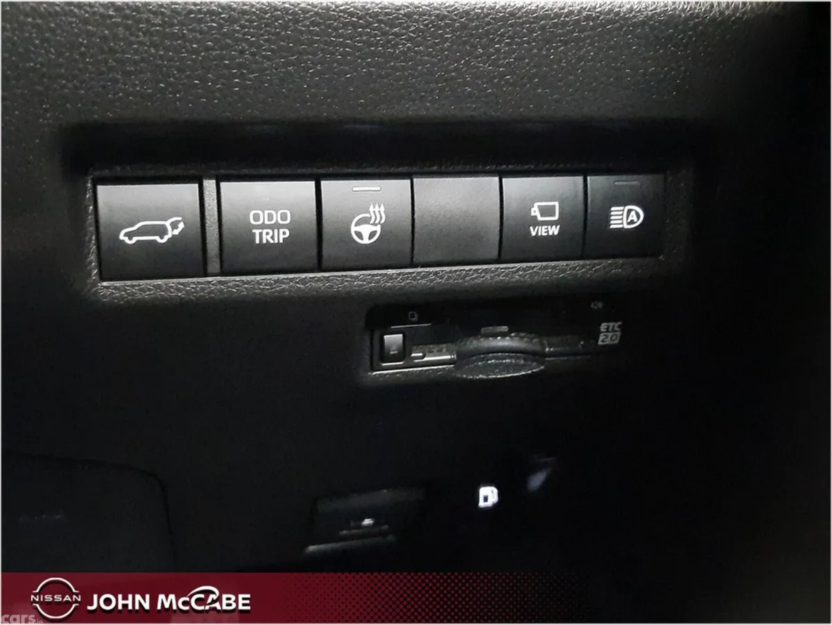 Toyota RAV4 SUV, Petrol Hybrid, 2023, Grey