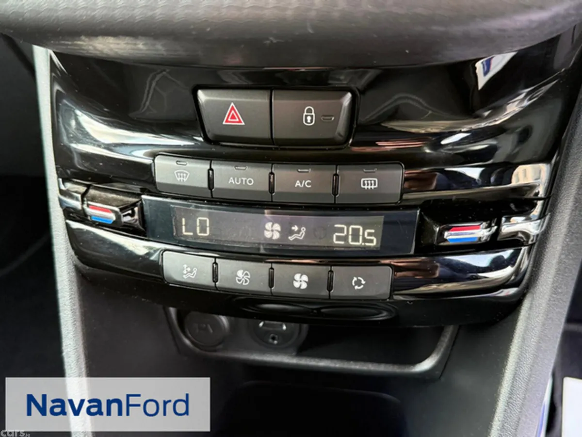 Peugeot 2008 SUV, Diesel, 2017, Black