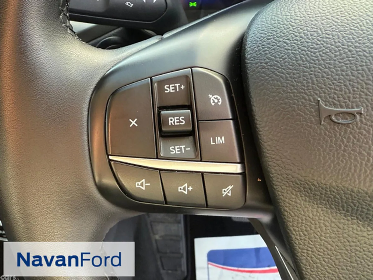 Ford Kuga SUV, Petrol, 2023, Red