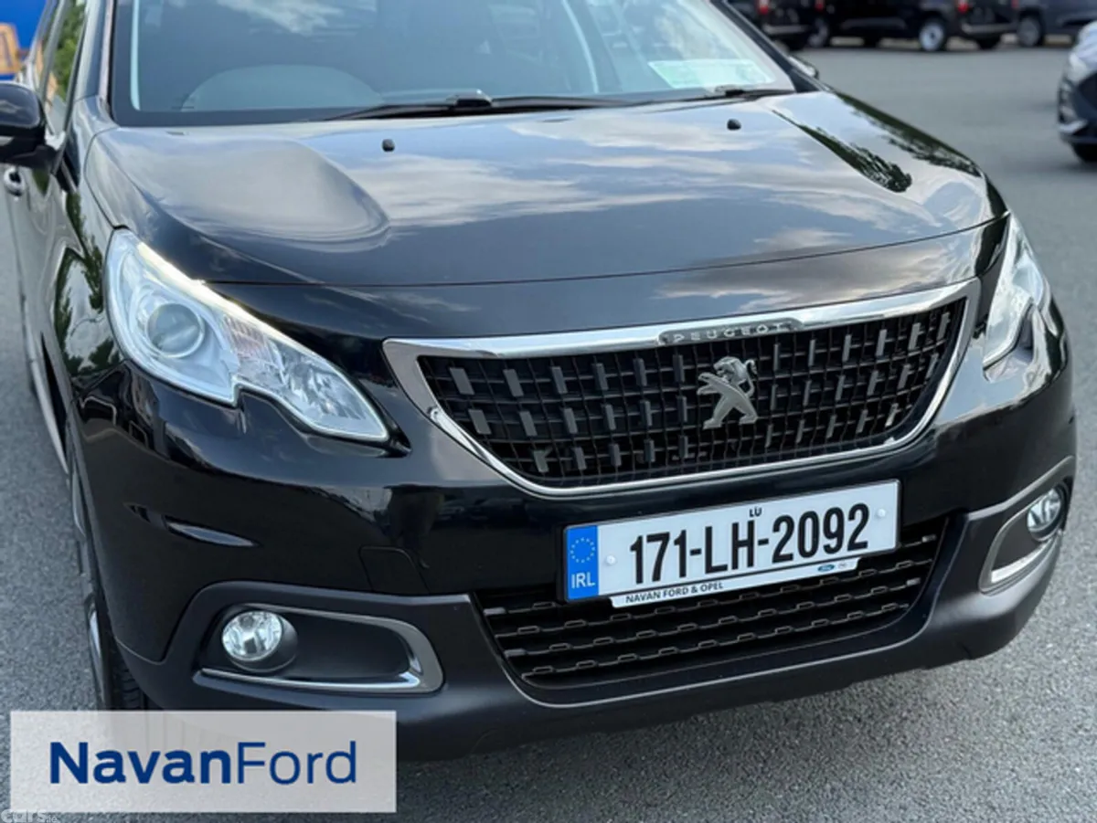 Peugeot 2008 SUV, Diesel, 2017, Black