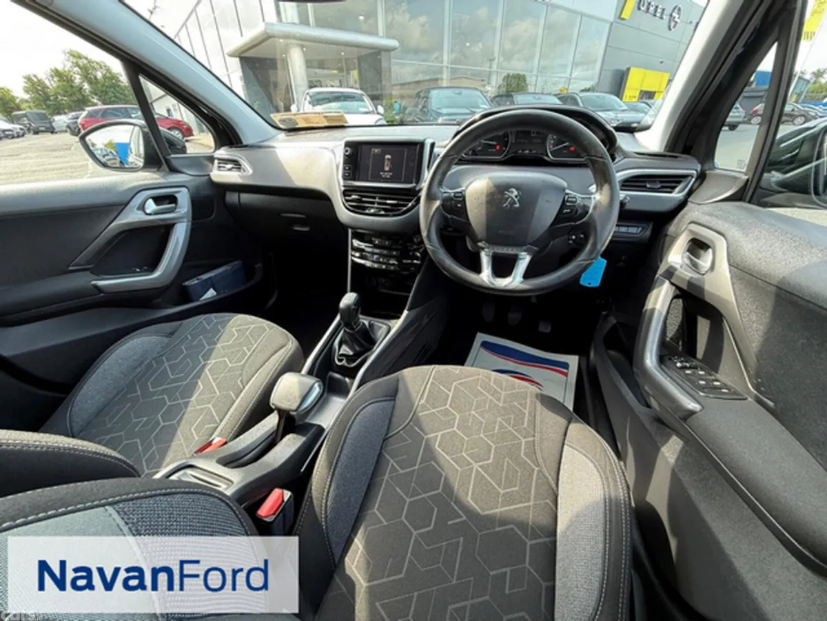Peugeot 2008 SUV, Diesel, 2017, Black
