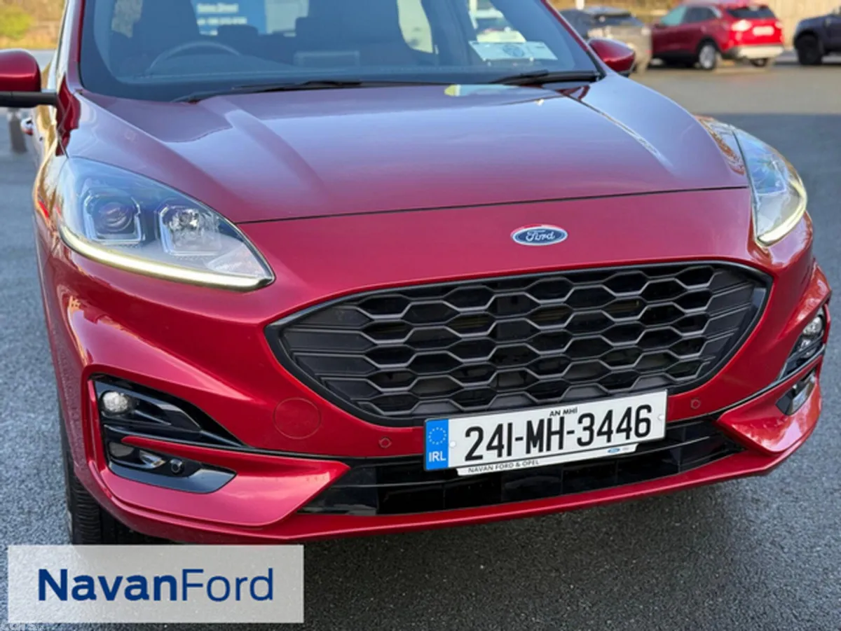 Ford Kuga SUV, Petrol Plug-in Hybrid, 2024, Red