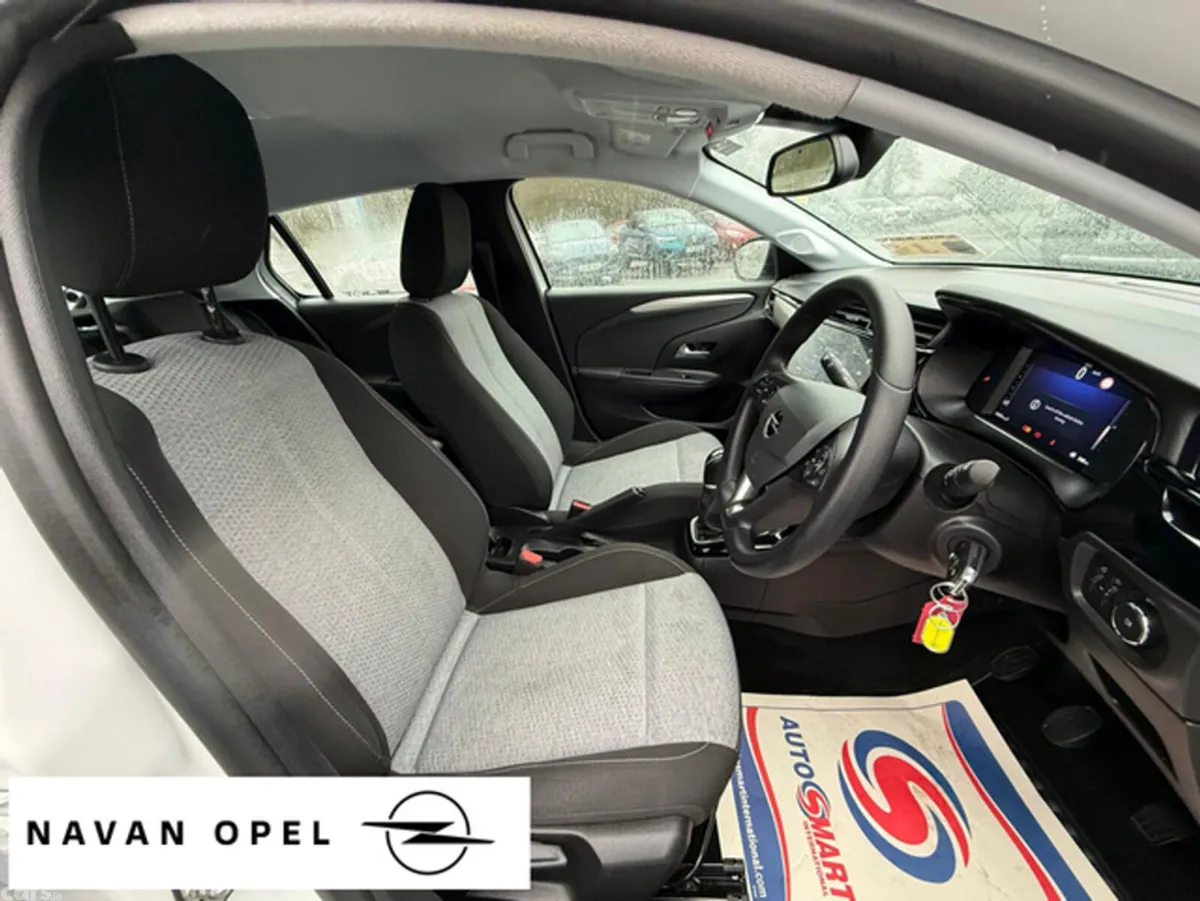 Opel Corsa Hatchback, Petrol, 2024, White