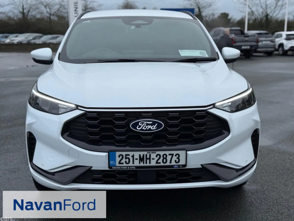 Ford Kuga SUV, Petrol Plug-in Hybrid, 2025, White