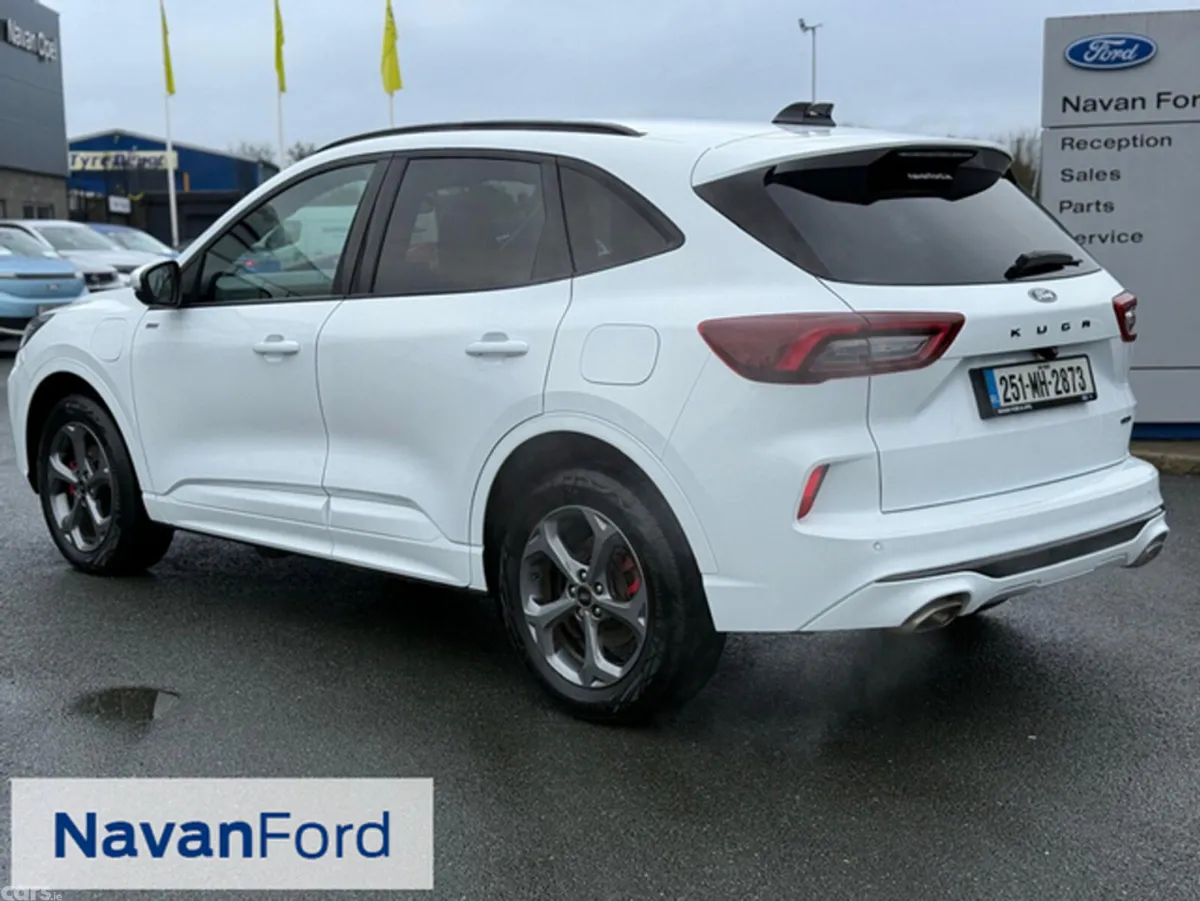 Ford Kuga SUV, Petrol Plug-in Hybrid, 2025, White
