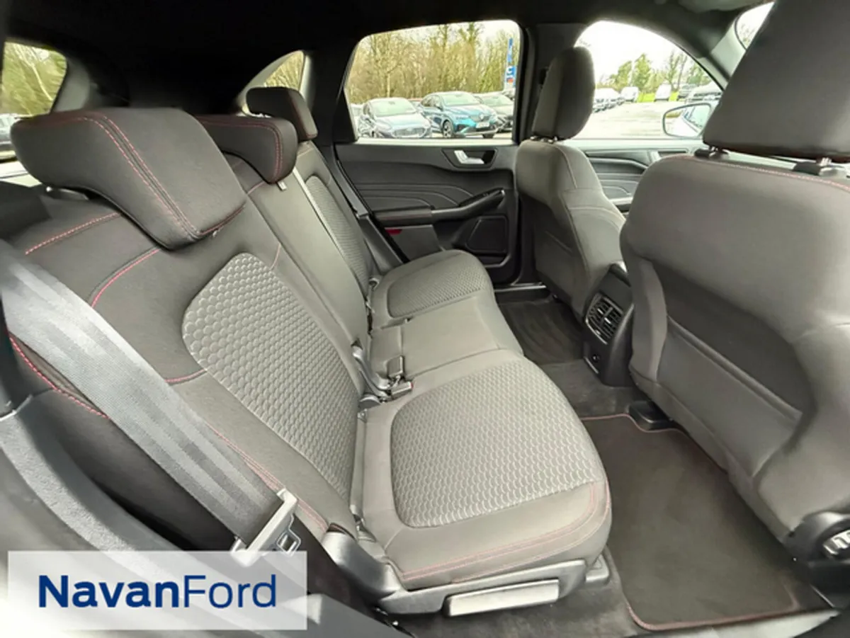 Ford Kuga SUV, Petrol Plug-in Hybrid, 2025, White