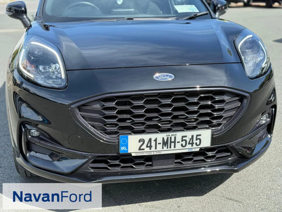 Ford Puma SUV, Petrol Hybrid, 2024, Black