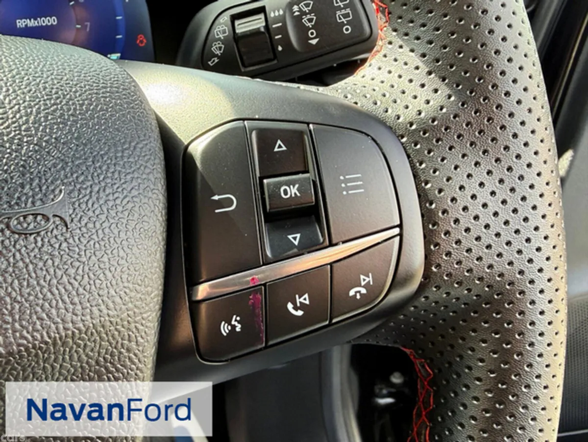 Ford Puma SUV, Petrol Hybrid, 2024, Black