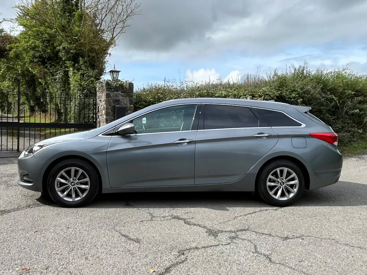Hyundai i40 Estate, Diesel, 2018, Silver