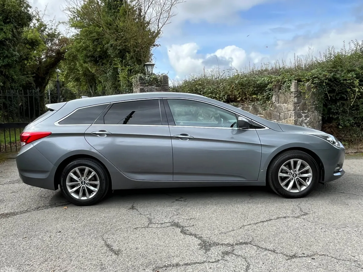 Hyundai i40 Estate, Diesel, 2018, Silver