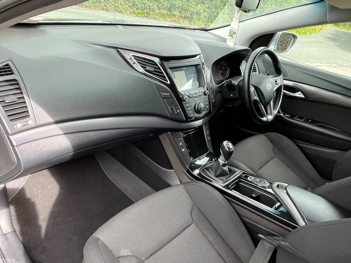 Hyundai i40 Estate, Diesel, 2018, Silver