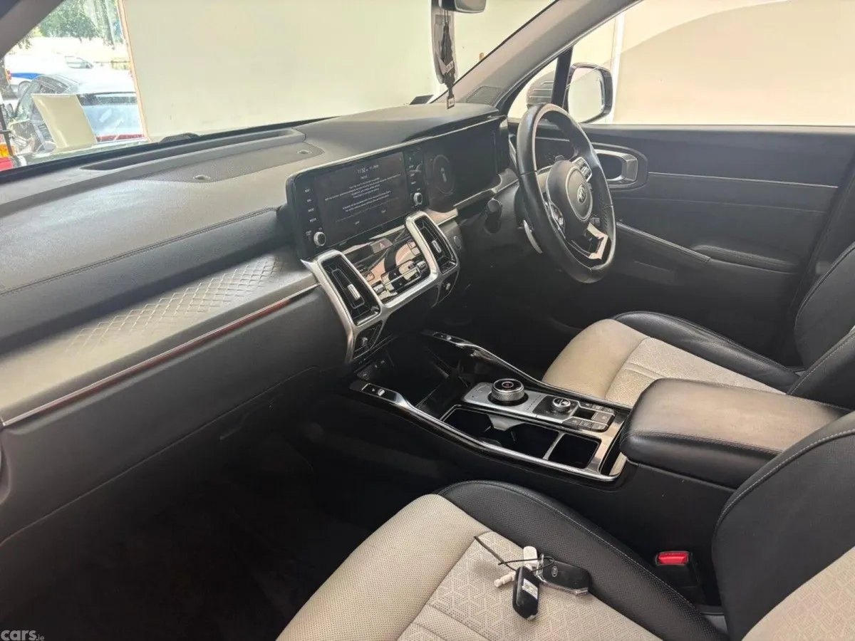 Kia Sorento SUV, Petrol Plug-in Hybrid, 2021, Grey