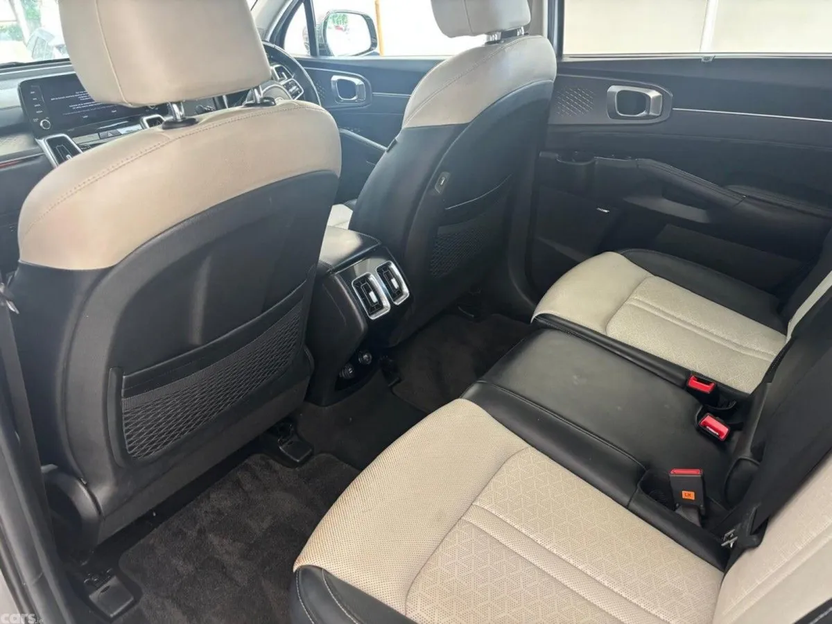 Kia Sorento SUV, Petrol Plug-in Hybrid, 2021, Grey
