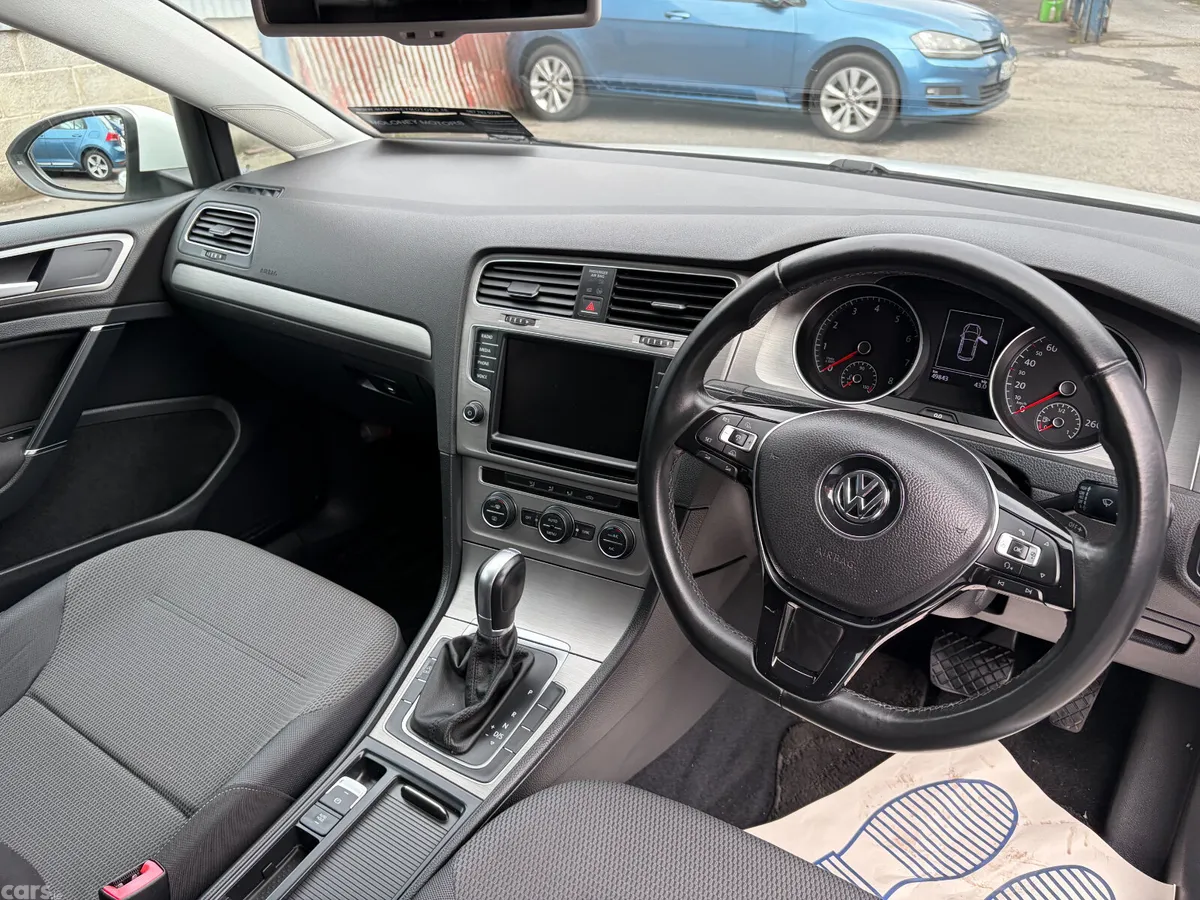 Volkswagen Golf Hatchback, Petrol, 2015, White
