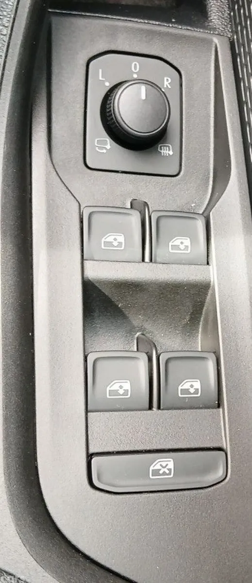 Skoda Octavia Saloon, Diesel, 2026, Black