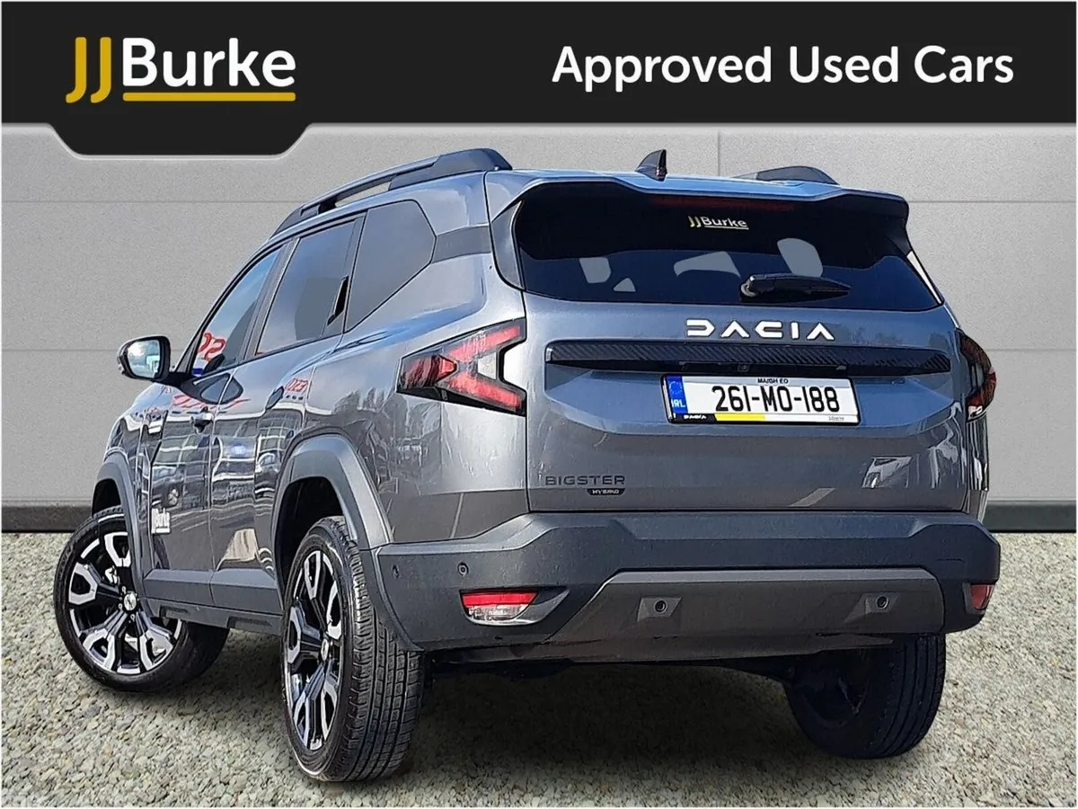 Dacia Bigster SUV, Petrol Hybrid, 2026, Grey