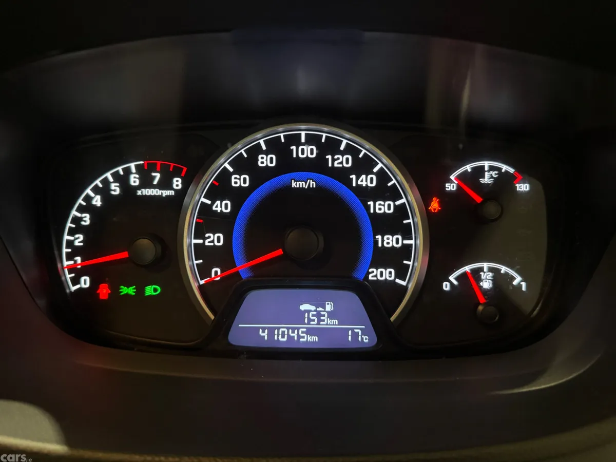 Hyundai i10 Hatchback, Petrol, 2019, Blue