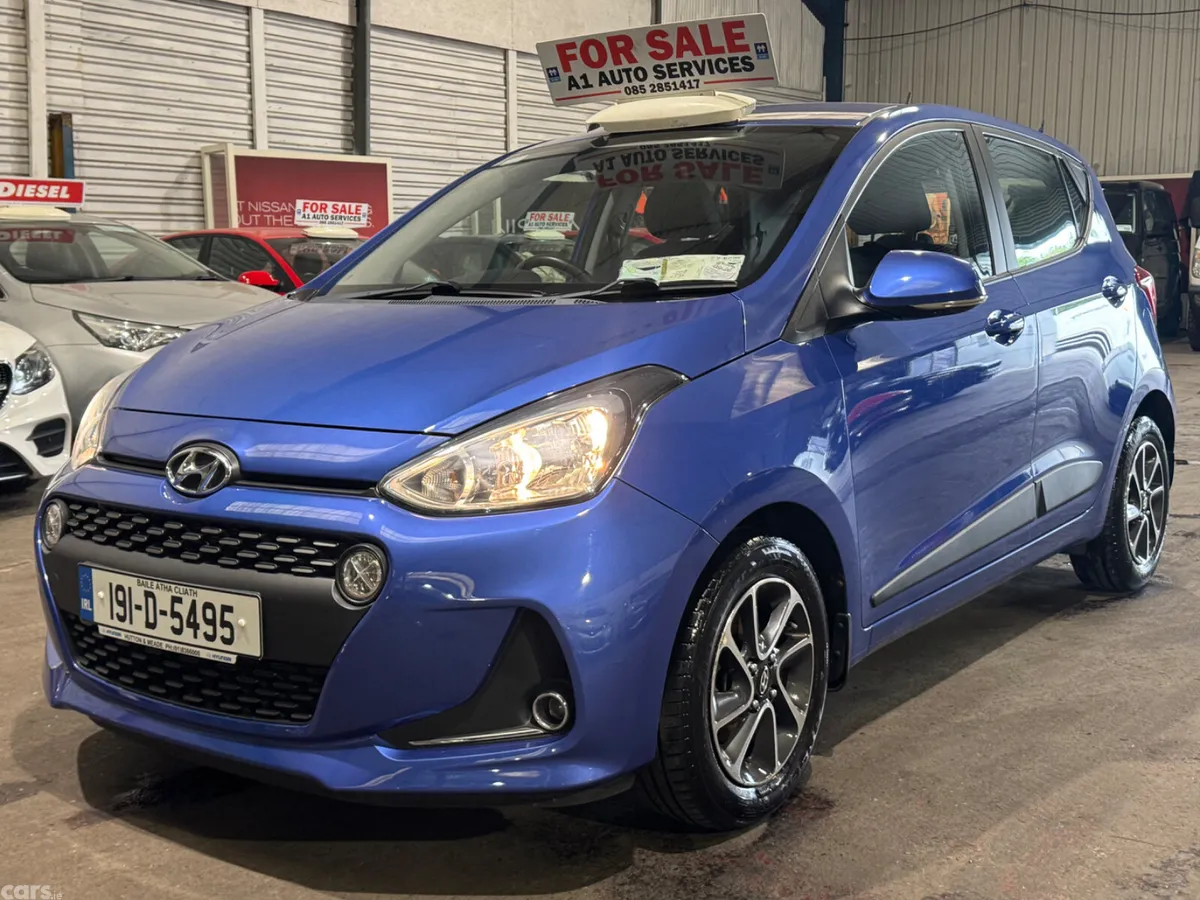 Hyundai i10 Hatchback, Petrol, 2019, Blue