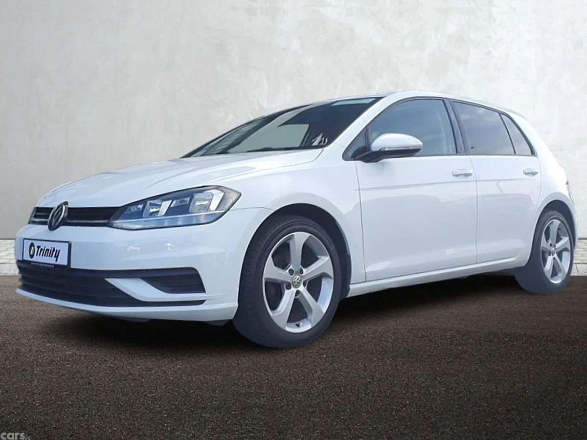 Volkswagen Golf Hatchback, Petrol, 2018, White