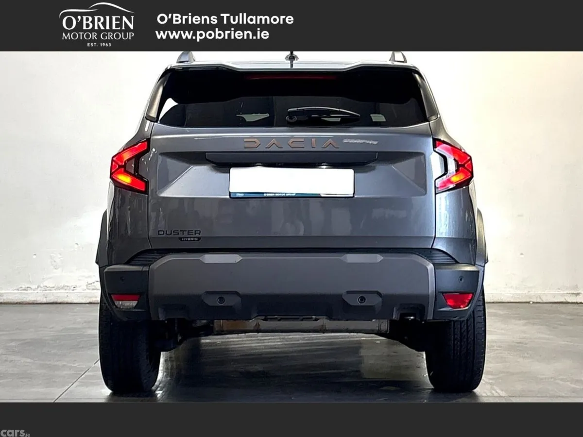 Dacia Duster SUV, Petrol Hybrid, 2026, Grey