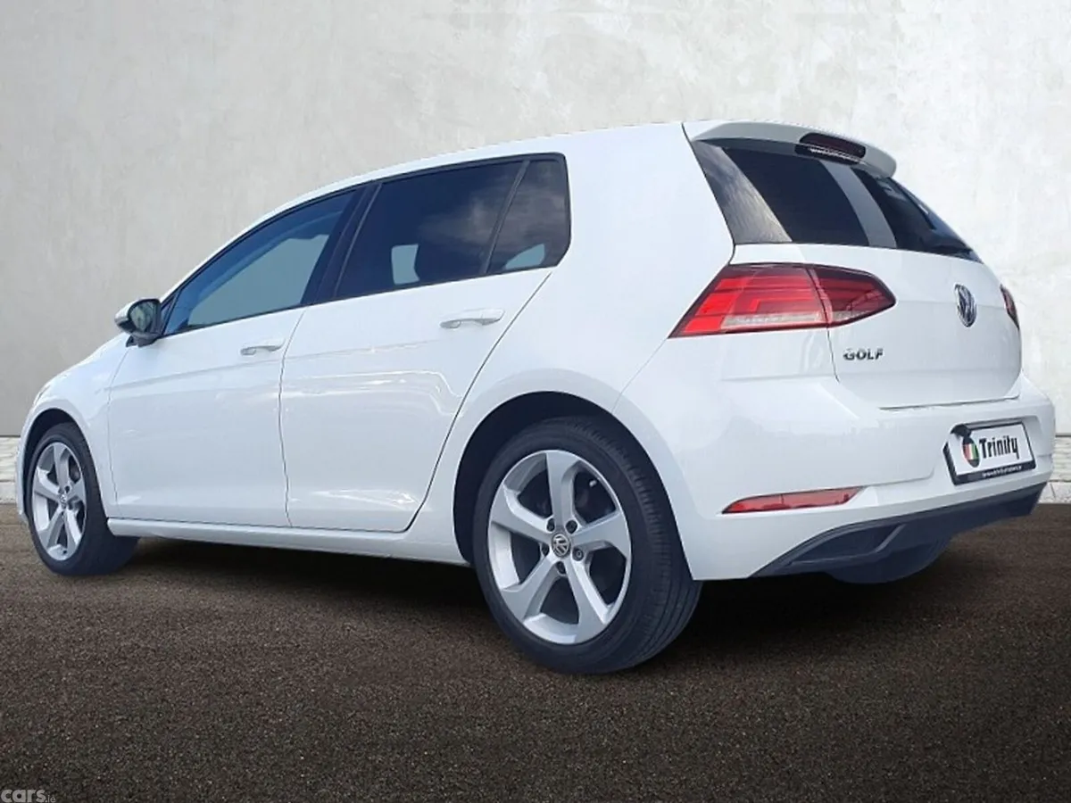 Volkswagen Golf Hatchback, Petrol, 2018, White