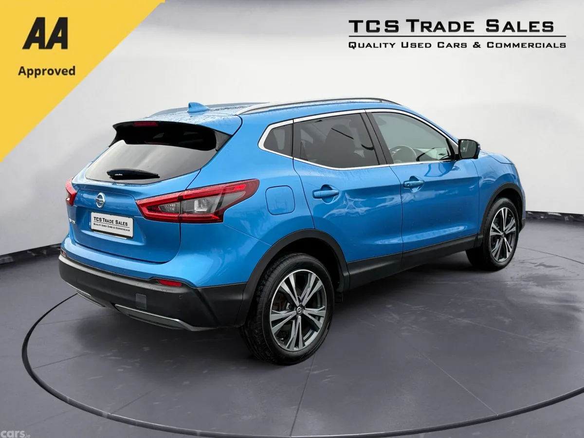 Nissan Qashqai SUV, Diesel, 2019, Blue
