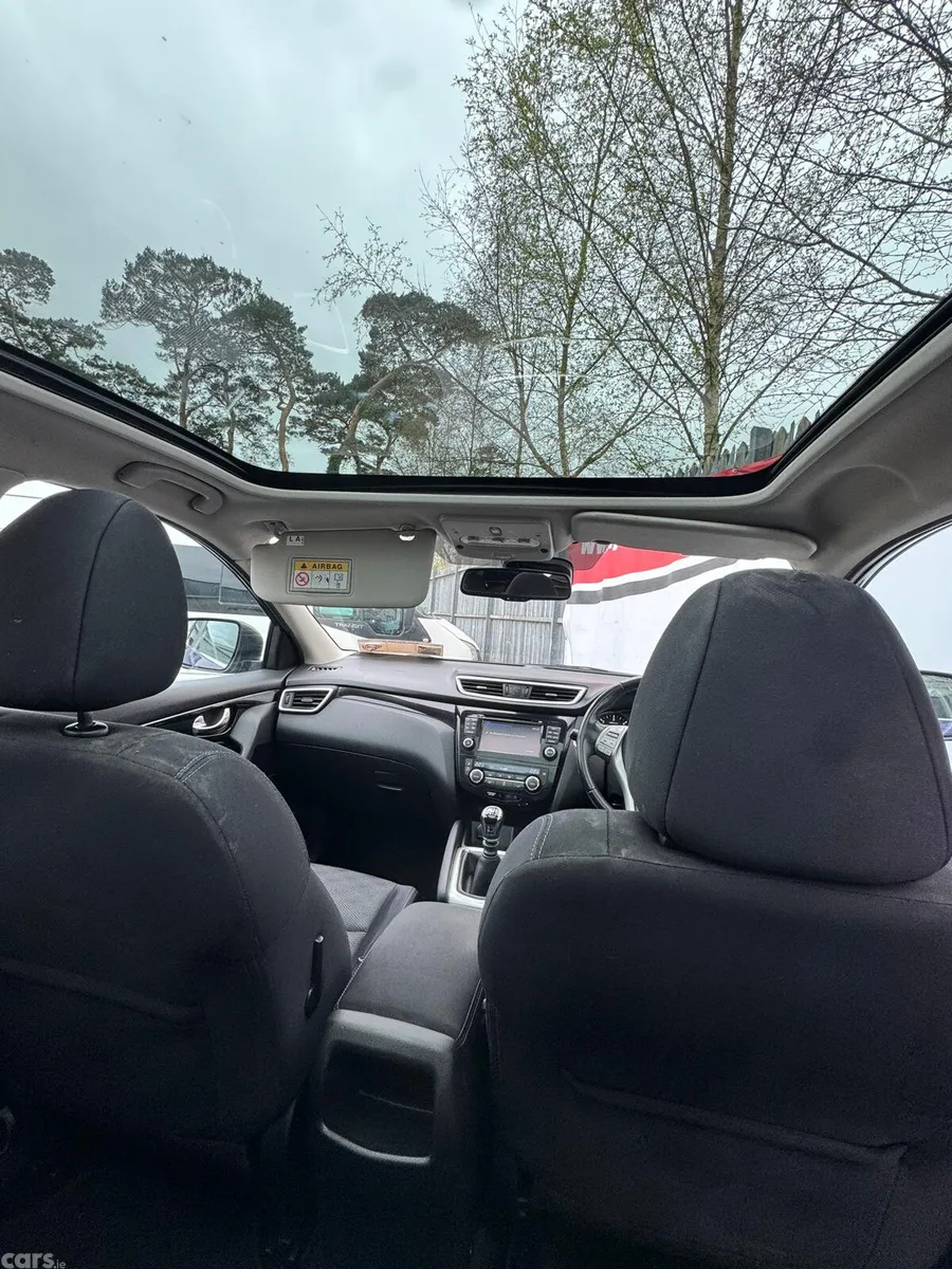 Nissan Qashqai SUV, Diesel, 2017, Blue