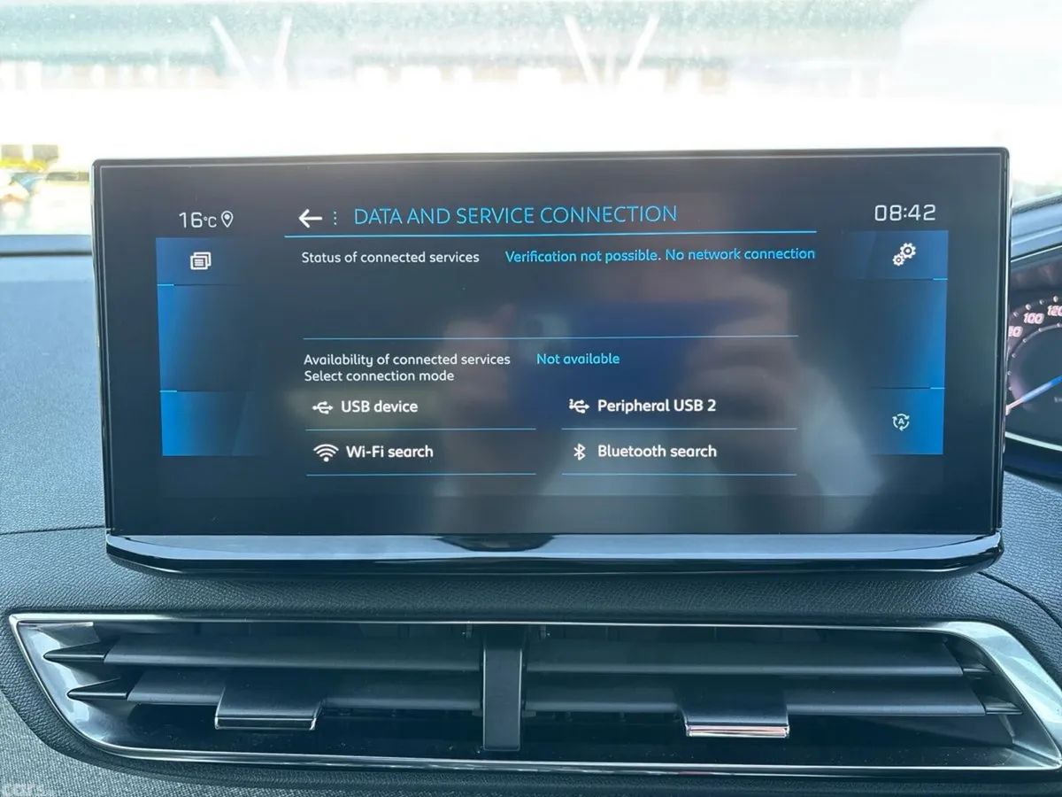 Peugeot 3008 MPV, Diesel, 2023, Blue