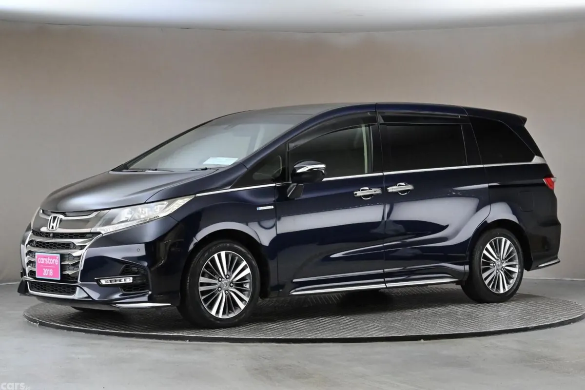 Honda Odyssey MPV, Petrol Hybrid, 2018, Blue