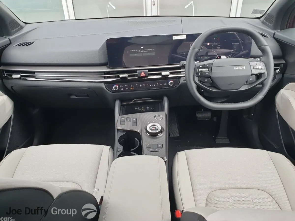 Kia Sportage SUV, Petrol Hybrid, 2026, Red