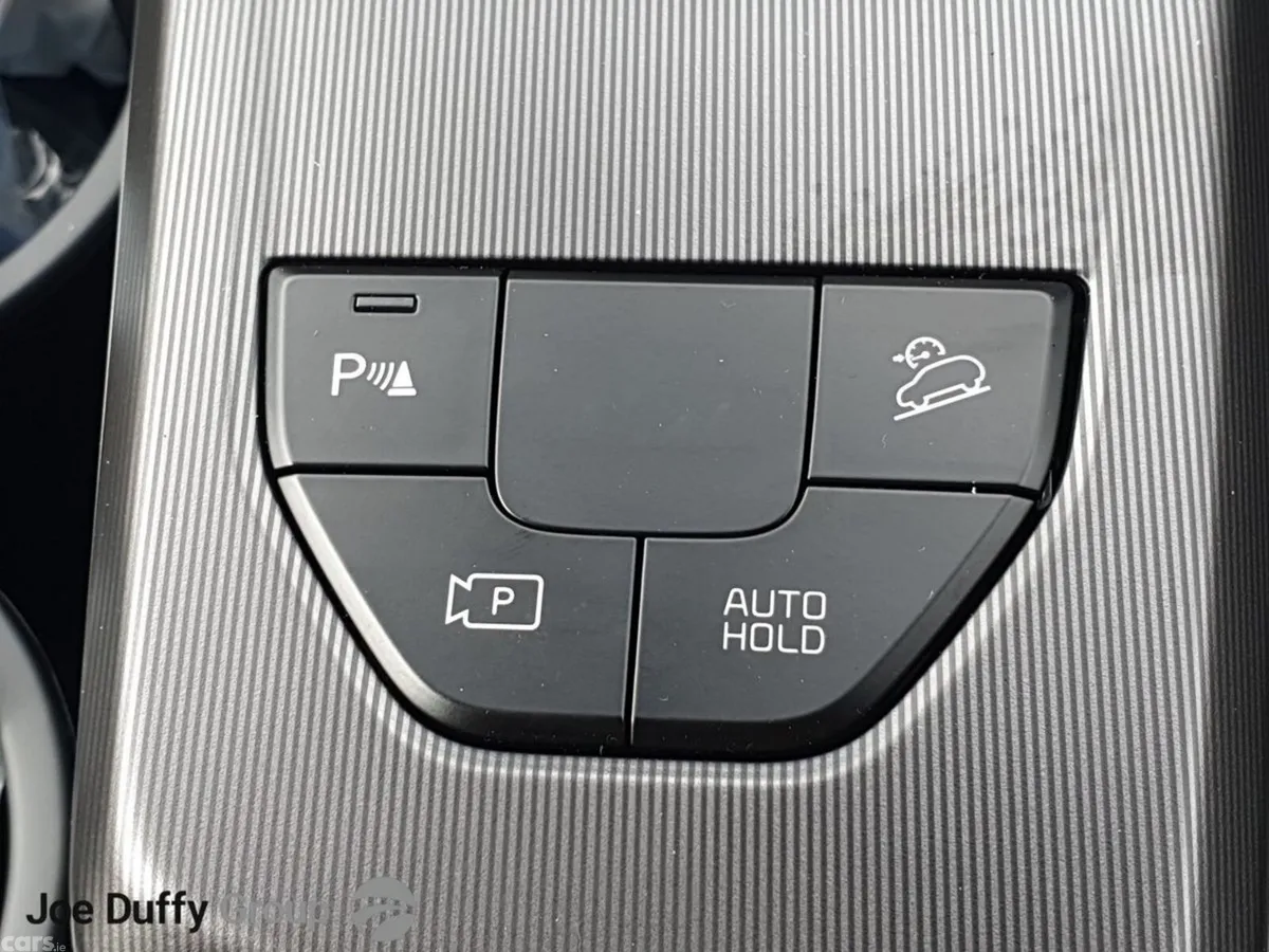 Kia Sportage SUV, Petrol Hybrid, 2026, Red