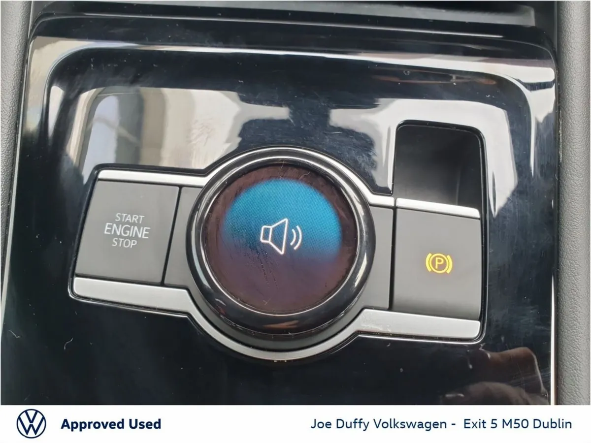 Volkswagen Tiguan SUV, Petrol Hybrid, 2025, Green