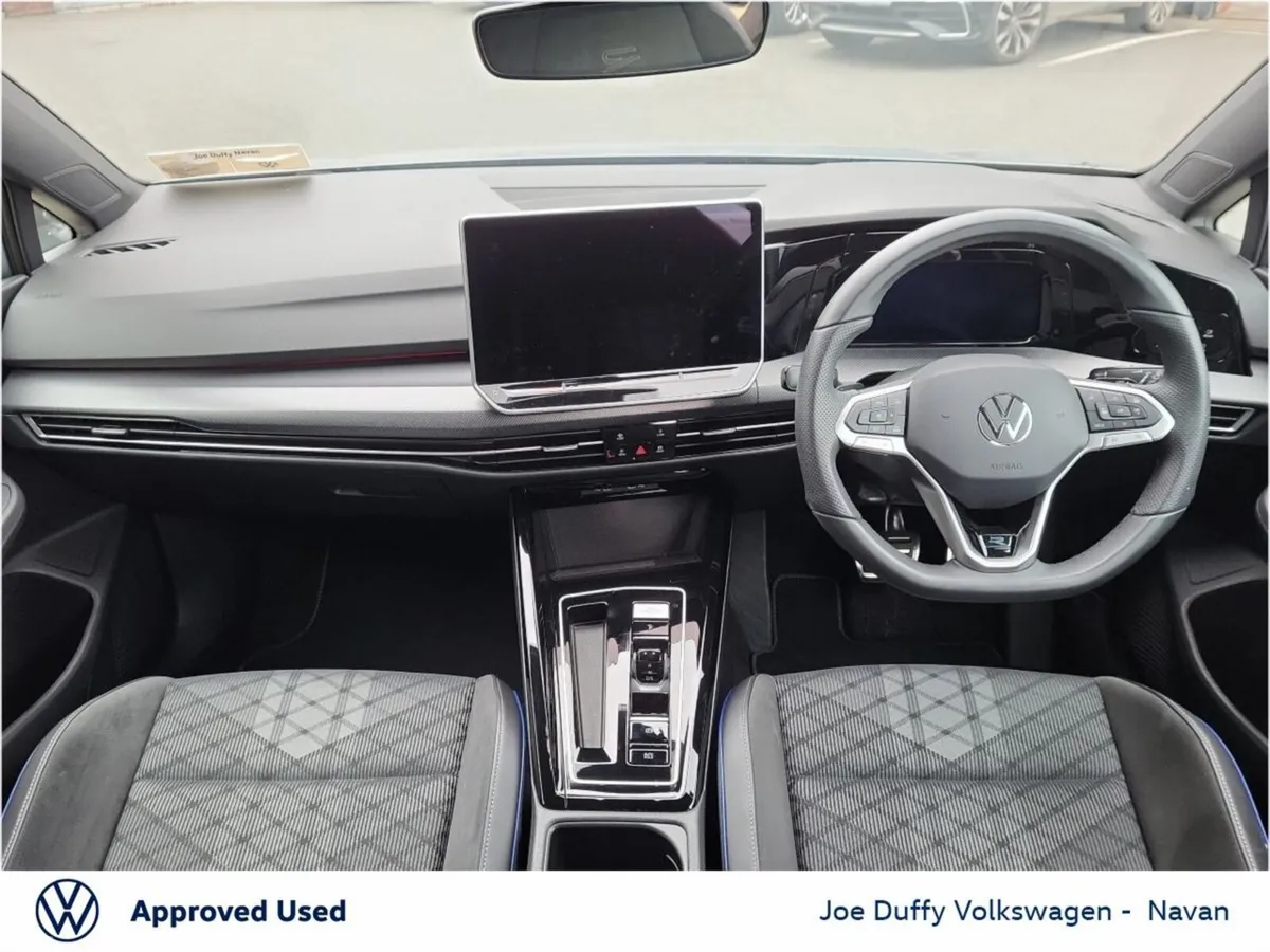 Volkswagen Golf Estate, Petrol, 2025, Grey