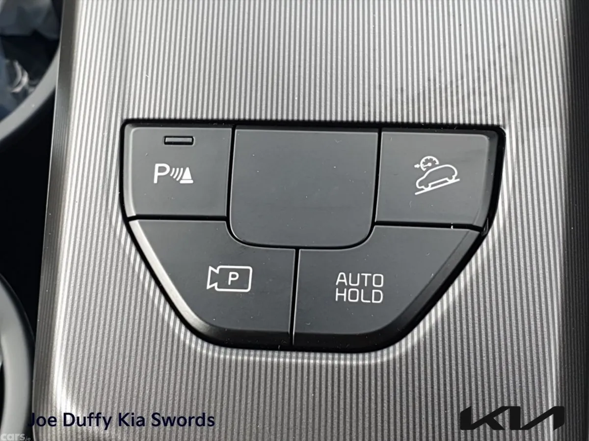 Kia Sportage SUV, Petrol Hybrid, 2026, Red