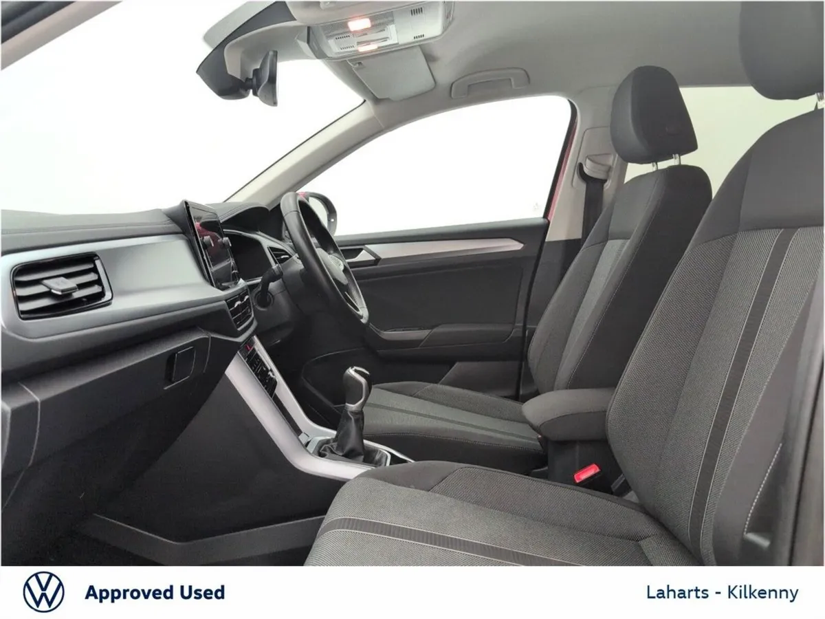 Volkswagen T-Roc SUV, Petrol, 2022, Red