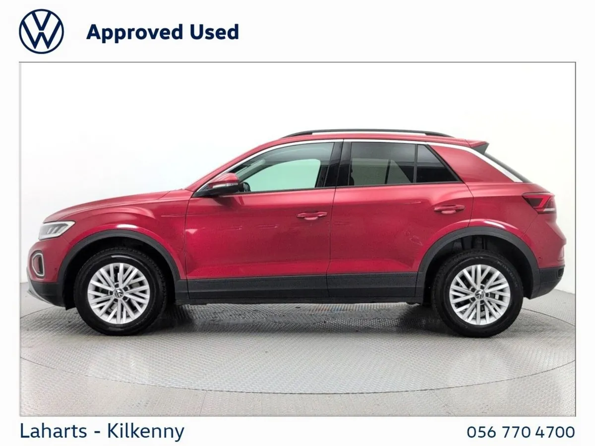 Volkswagen T-Roc SUV, Petrol, 2022, Red