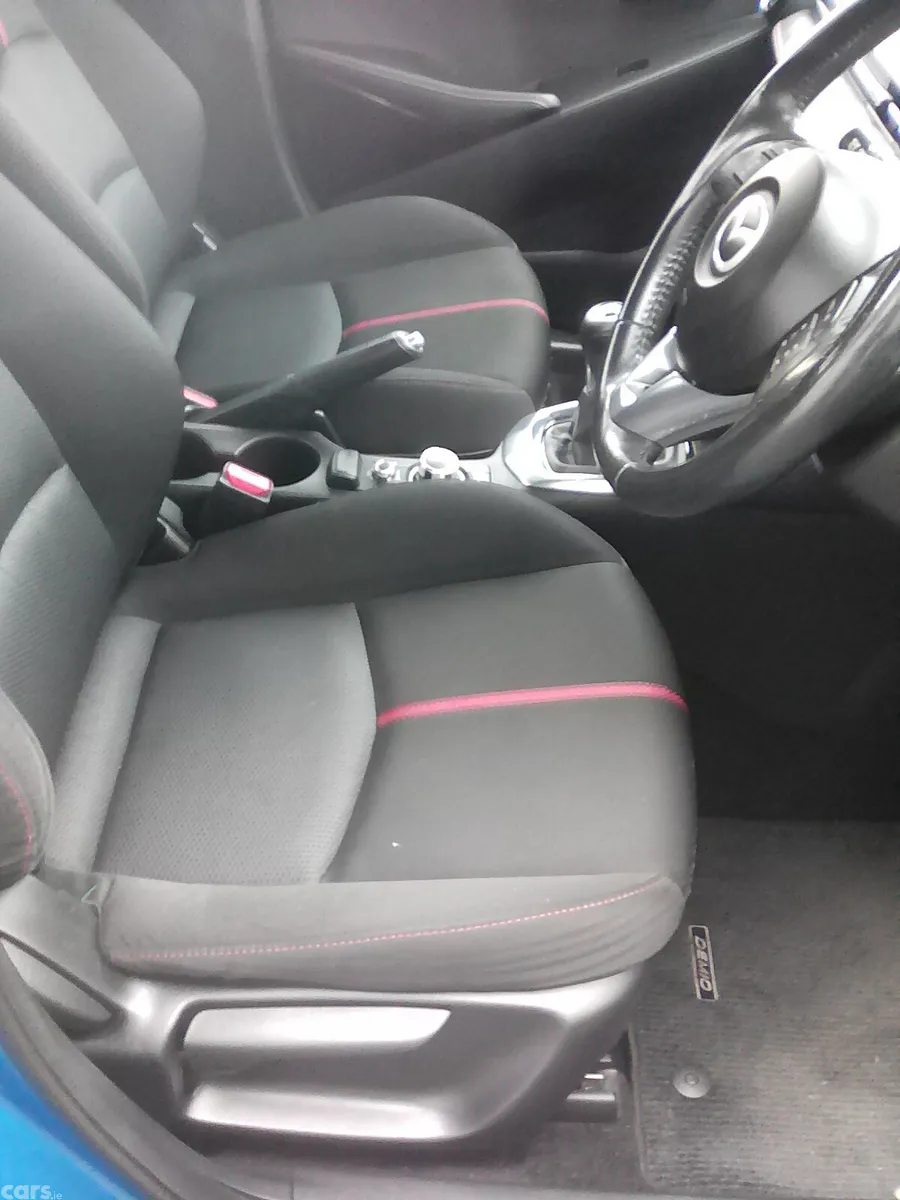 Mazda Demio MPV, Diesel, 2016, Blue