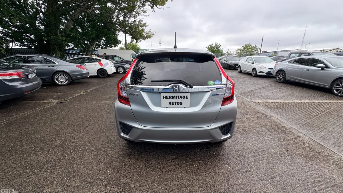 Honda Fit Hatchback, Petrol Hybrid, 2014, Silver