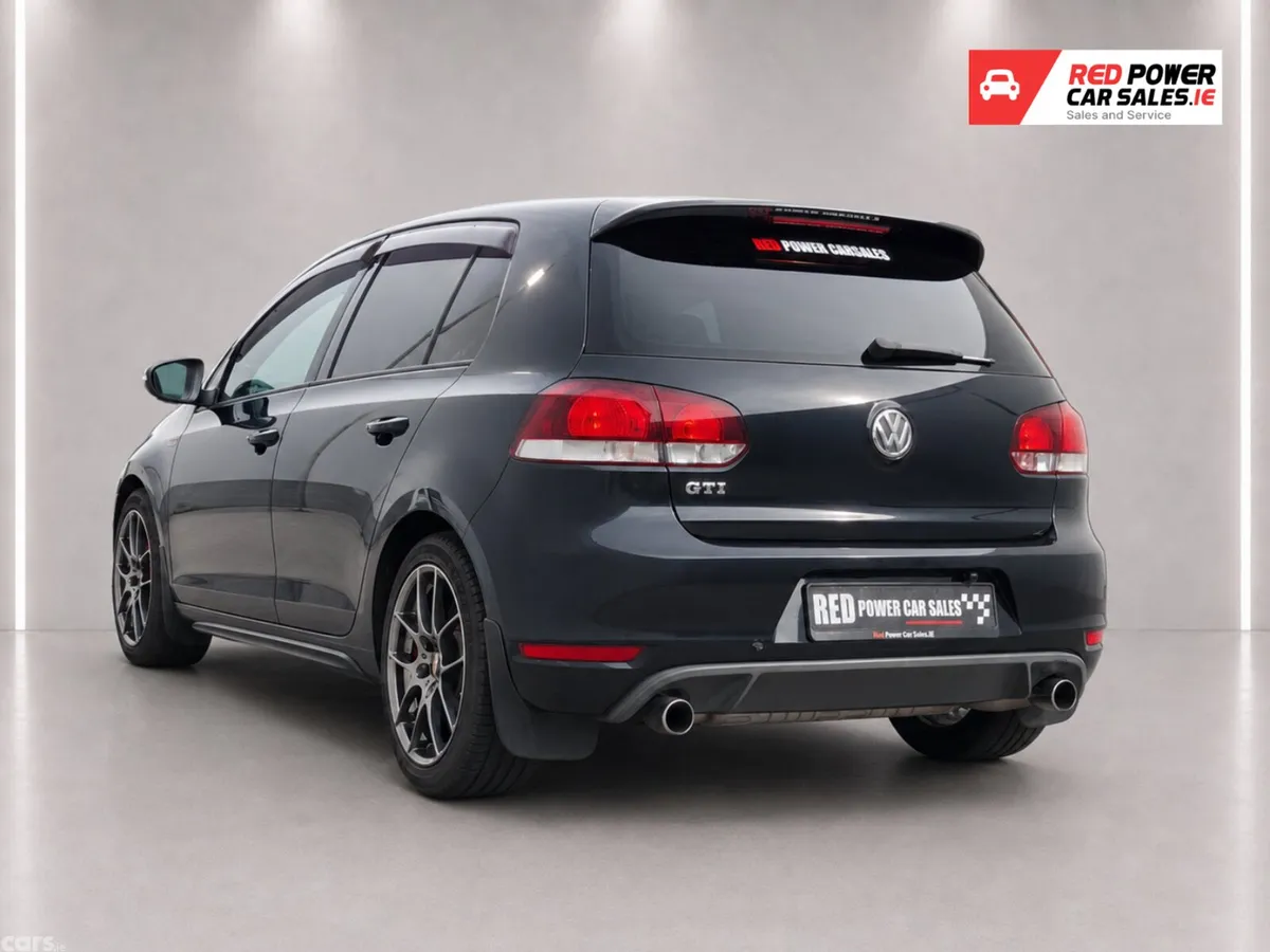 Volkswagen Golf Hatchback, Petrol, 2011, Black