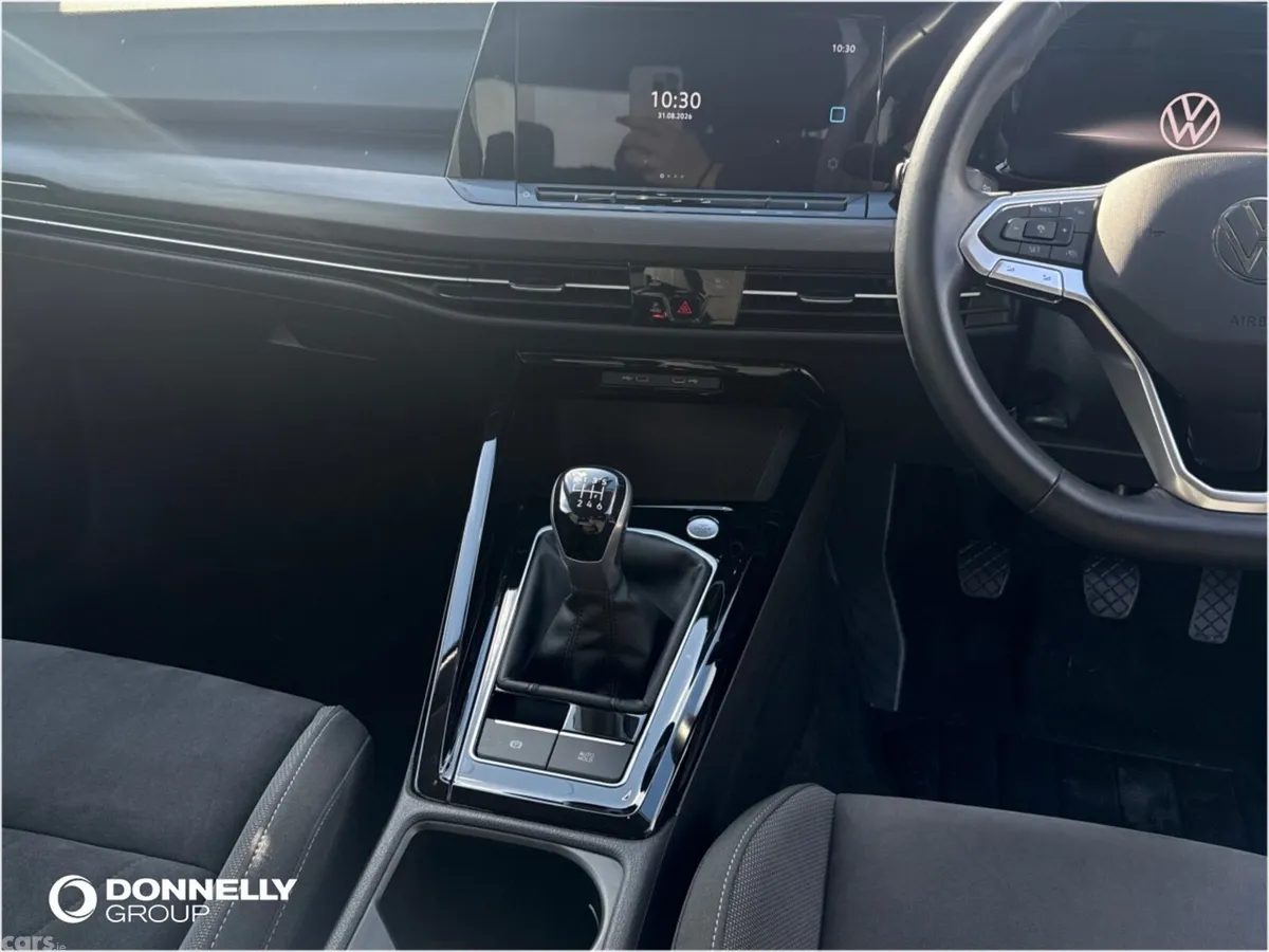 Volkswagen Golf Hatchback, Petrol, 2023, White