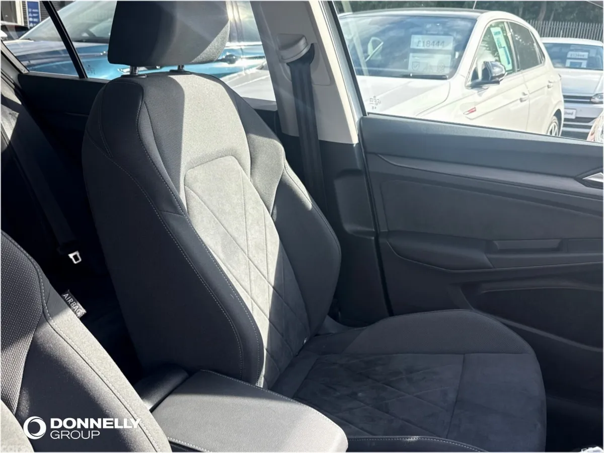 Volkswagen Golf Hatchback, Petrol, 2023, White