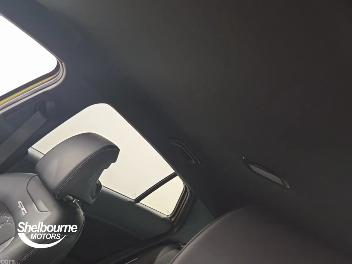 Kia Sportage Estate, Petrol Hybrid, 2023, Yellow