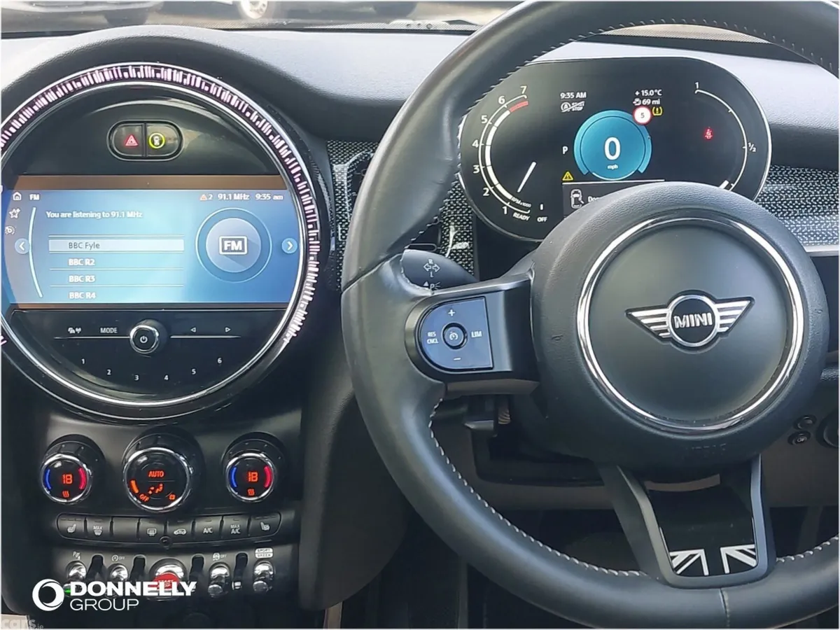 Mini Cooper Hatchback, Petrol, 2023, White