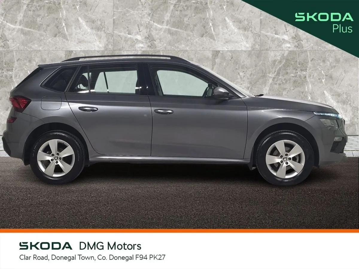 Skoda Kamiq Hatchback, Petrol, 2024, Grey