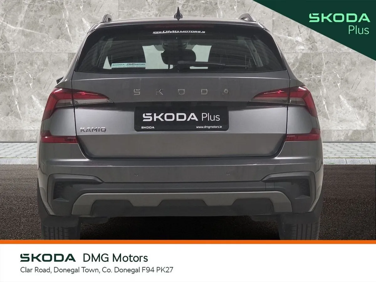 Skoda Kamiq Hatchback, Petrol, 2024, Grey