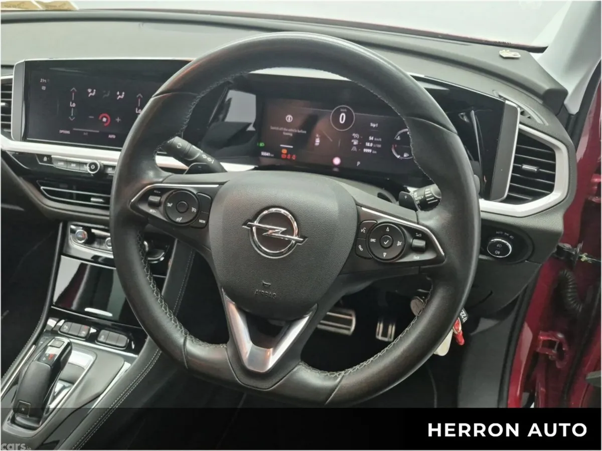 Opel Grandland SUV, Petrol, 2023, Red